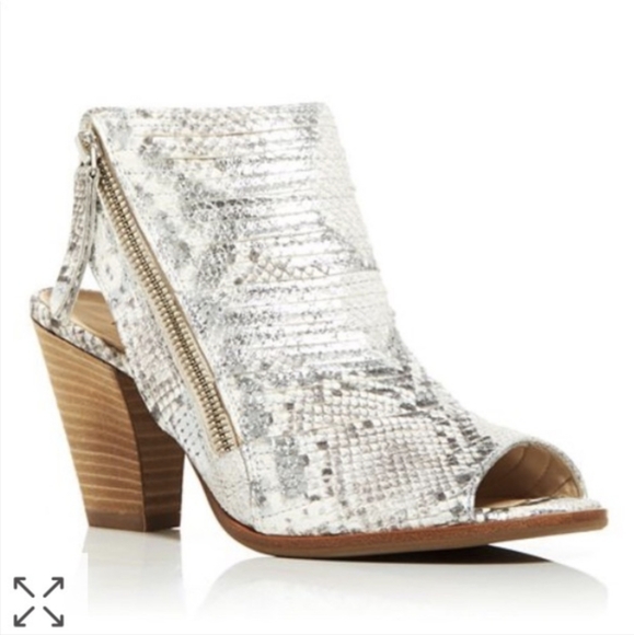 Paul Green Cayenne Moto Booties White Silver Snakeskin Leather 7.5